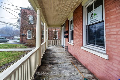 221 Walton Street • Port Hope, ON photo 4