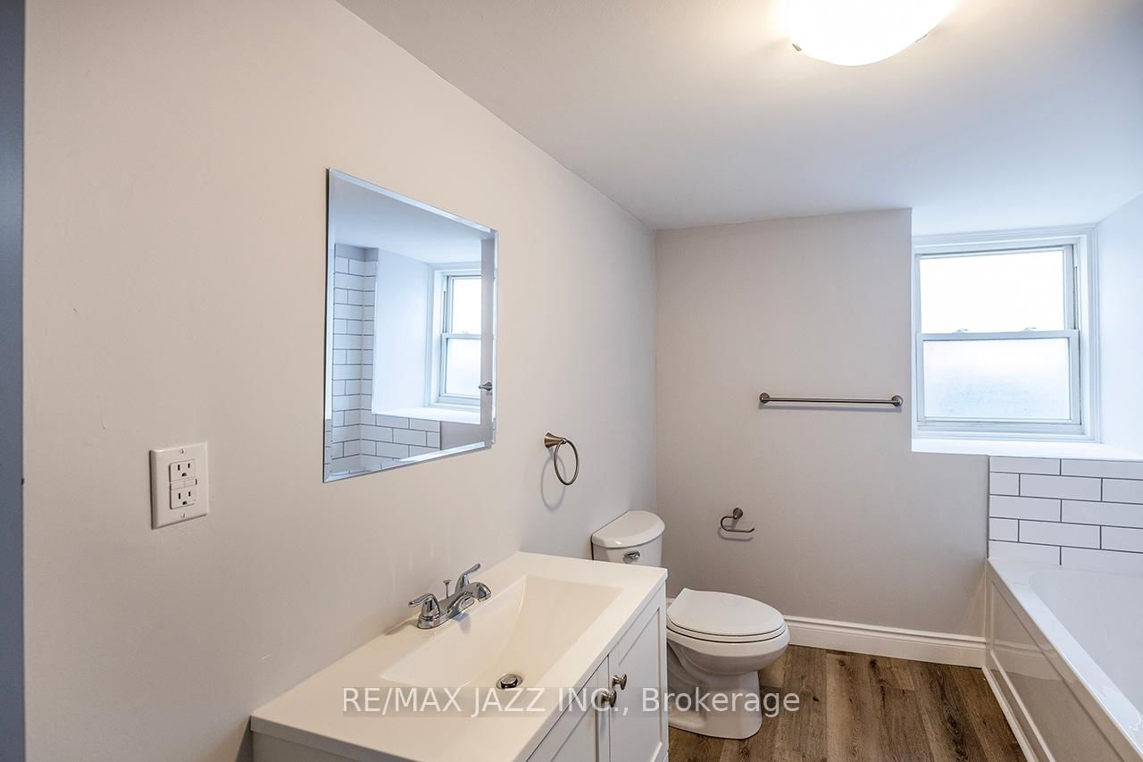 221 Walton Street • Port Hope, ON photo 41
