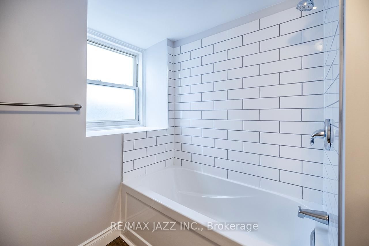 221 Walton Street • Port Hope, ON photo 42