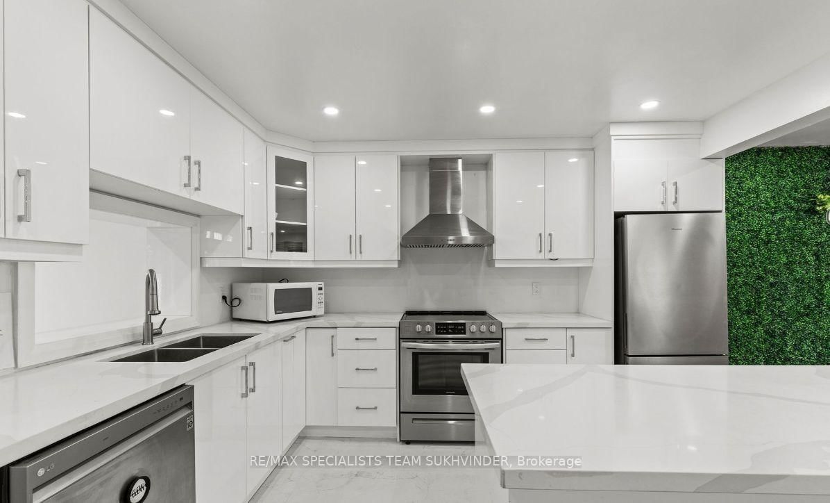 5138 Valley Way • Niagara Falls, ON photo 12