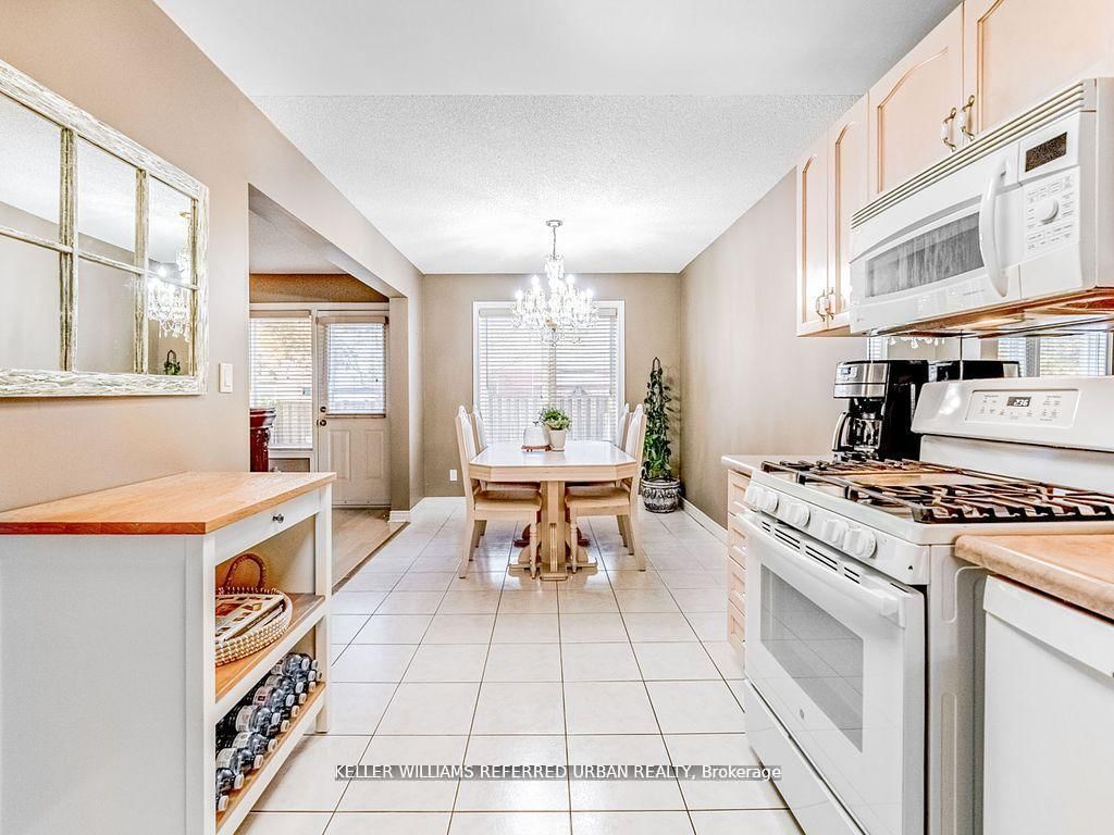 1166 Upper Wentworth Street E • Hamilton, ON photo 14