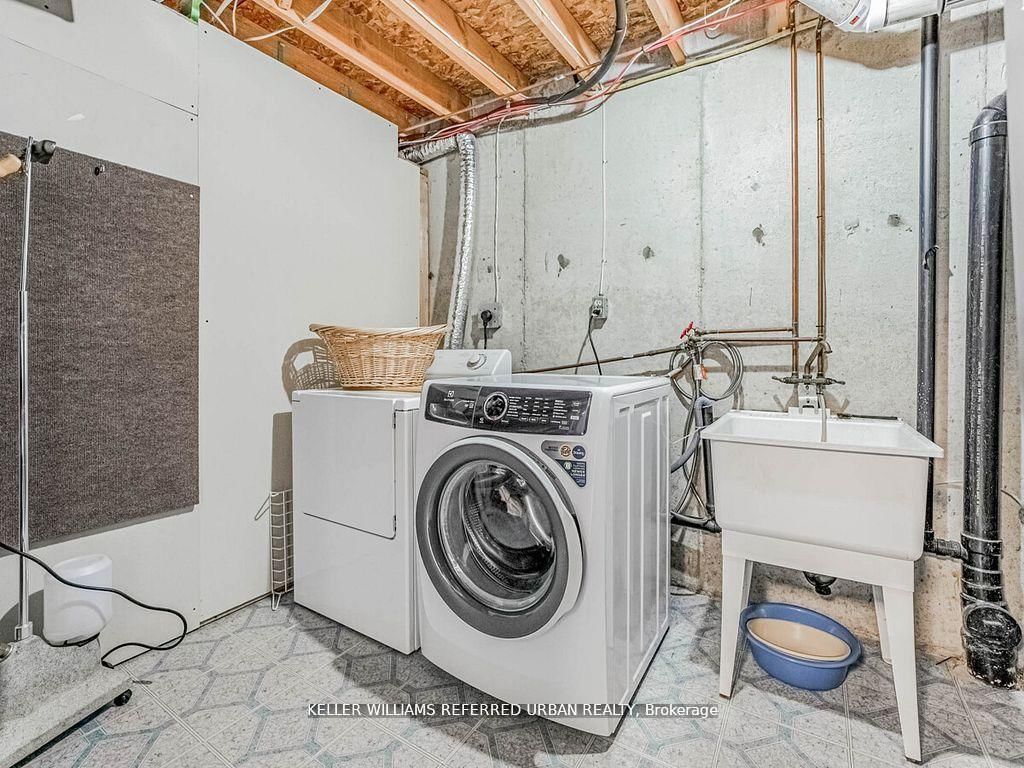 1166 Upper Wentworth Street E • Hamilton, ON photo 30