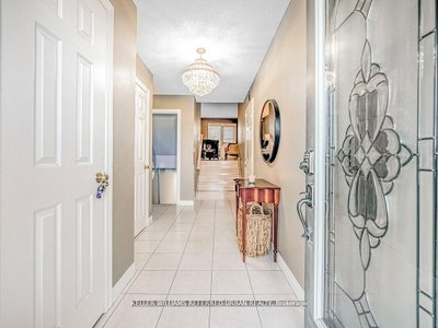 1166 Upper Wentworth Street E • Hamilton, ON photo 5