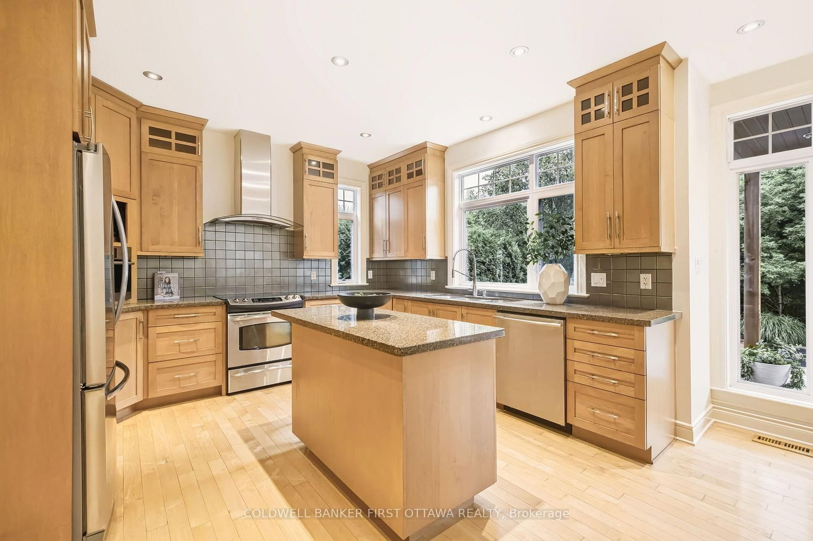 48 BERT G ARGUE Drive • Stittsville, ON photo 13