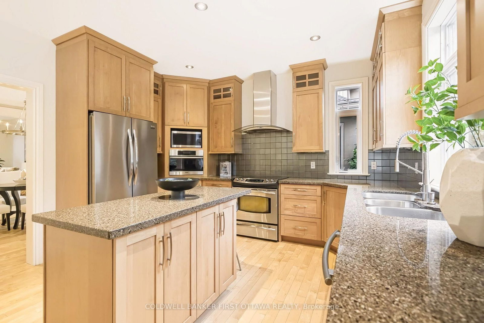 48 BERT G ARGUE Drive • Stittsville, ON photo 14