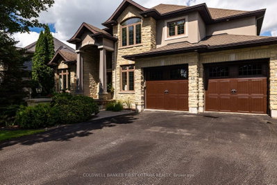 48 BERT G ARGUE Drive • Stittsville, ON photo 3