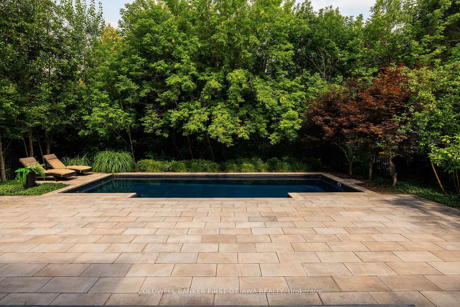 48 BERT G ARGUE Drive • Stittsville, ON photo 46