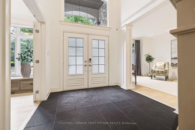 48 BERT G ARGUE Drive • Stittsville, ON photo 5