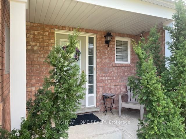 44 Senior Crescent