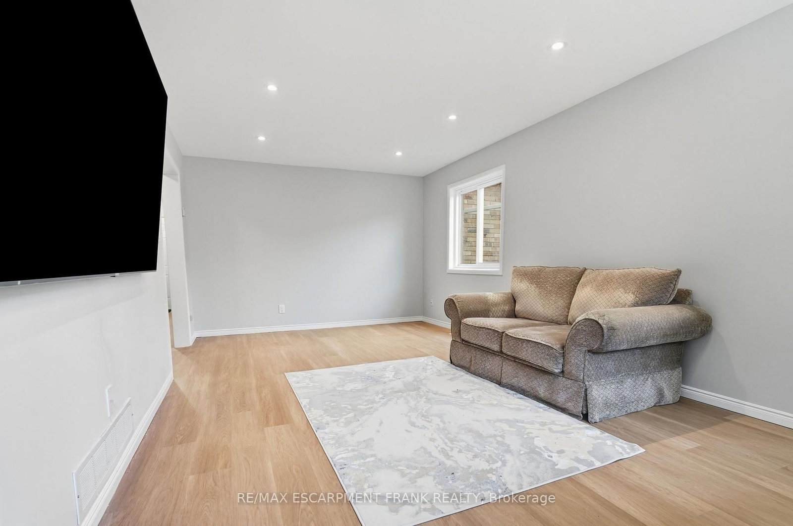 79 LYNNETTE Drive • Hamilton, ON photo 13