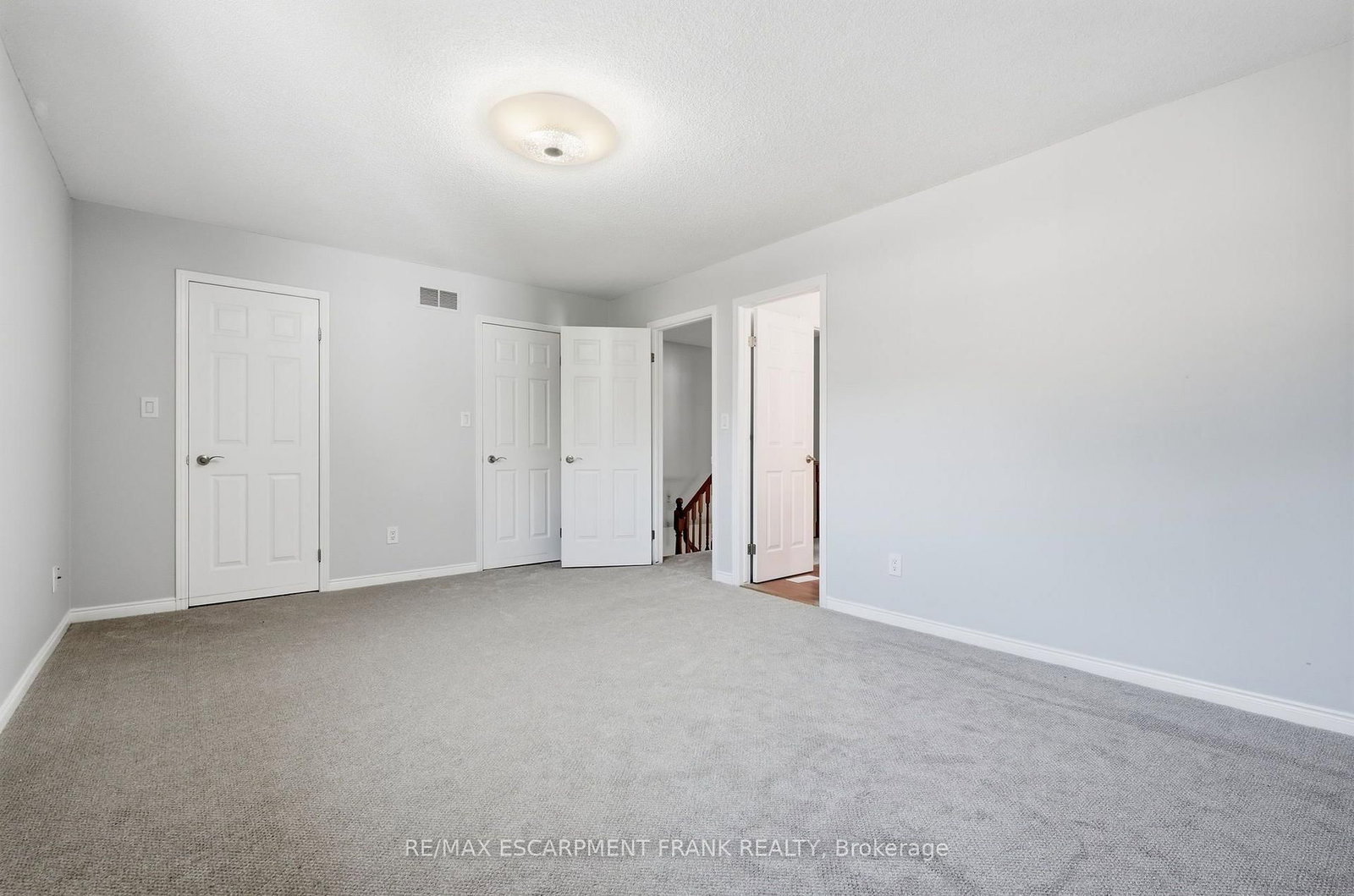 79 LYNNETTE Drive • Hamilton, ON photo 19