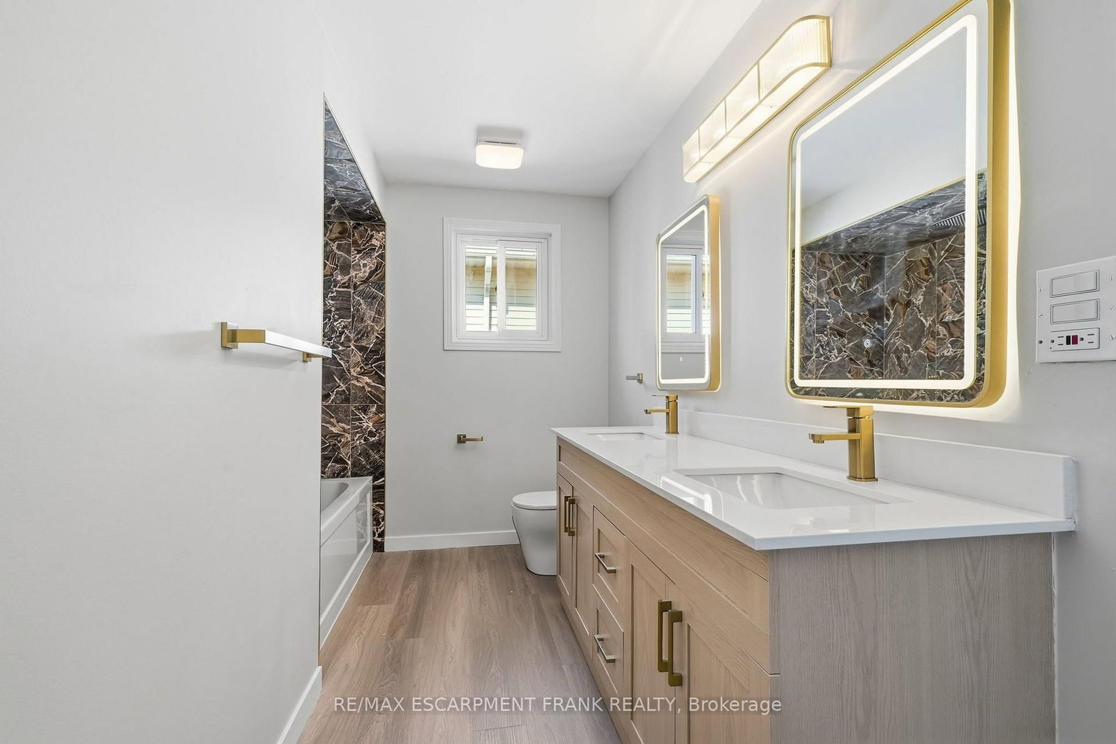 79 LYNNETTE Drive • Hamilton, ON photo 22