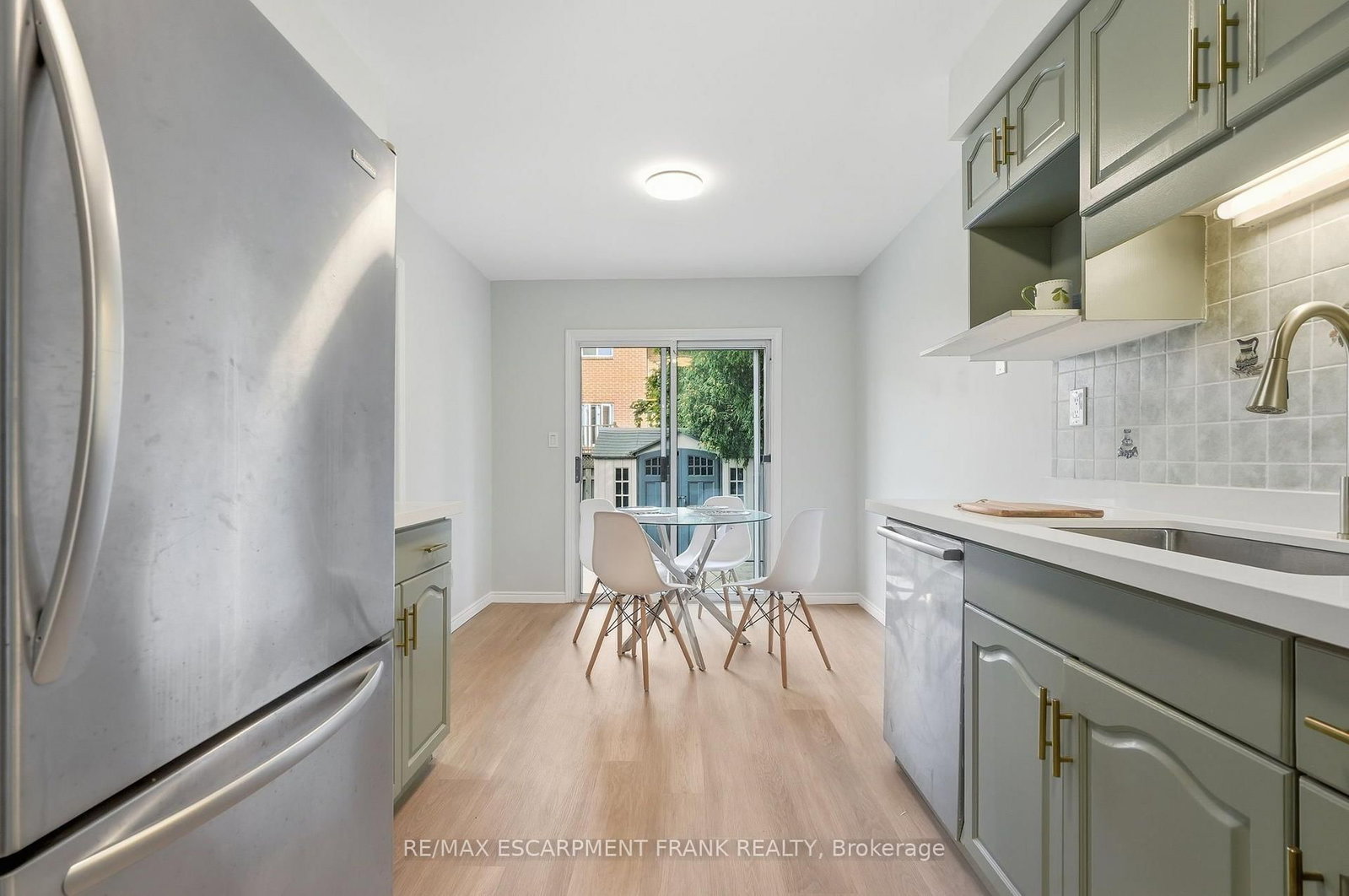 79 LYNNETTE Drive • Hamilton, ON photo 5