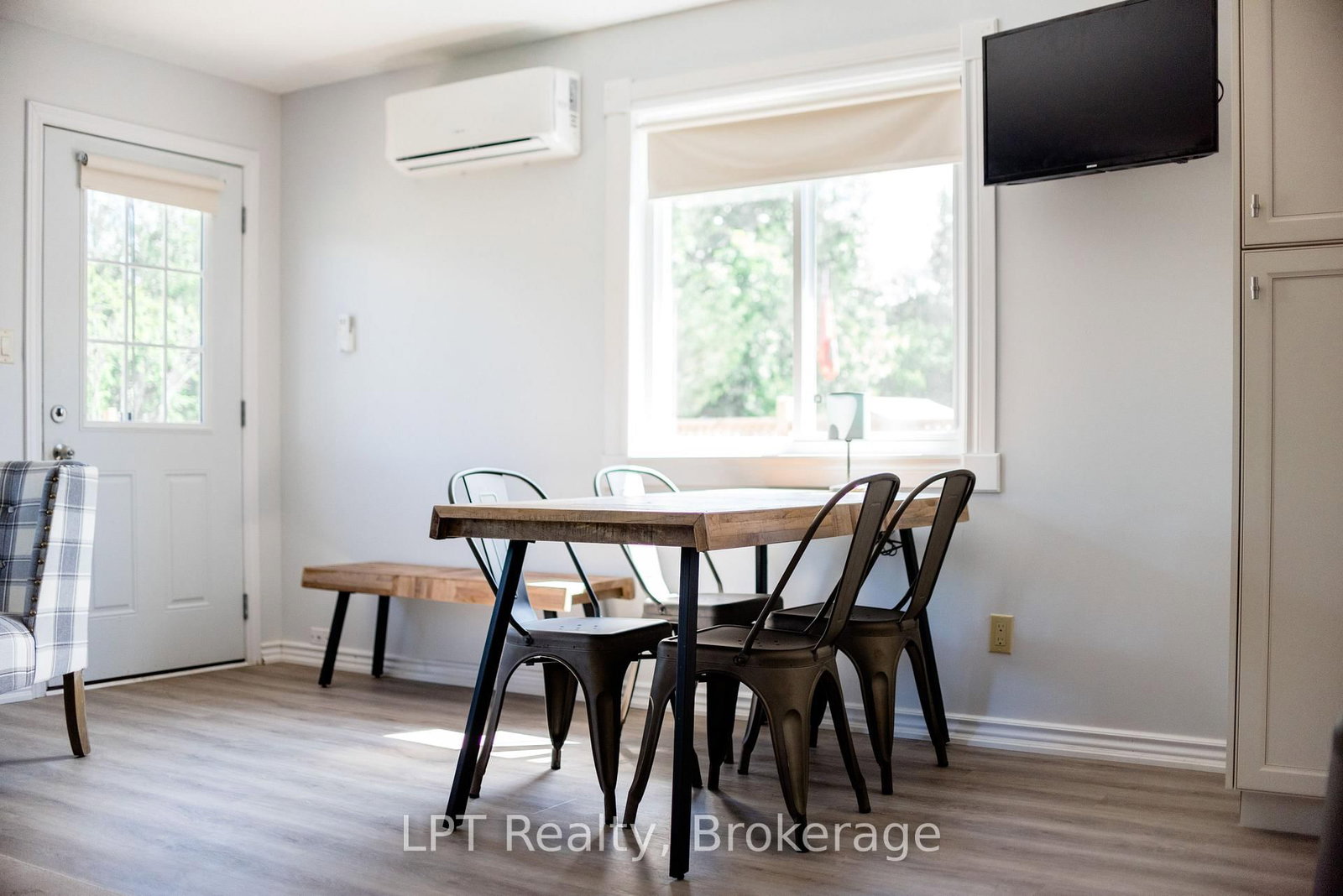 290 Taft Road • Prince Edward County, ON photo 10