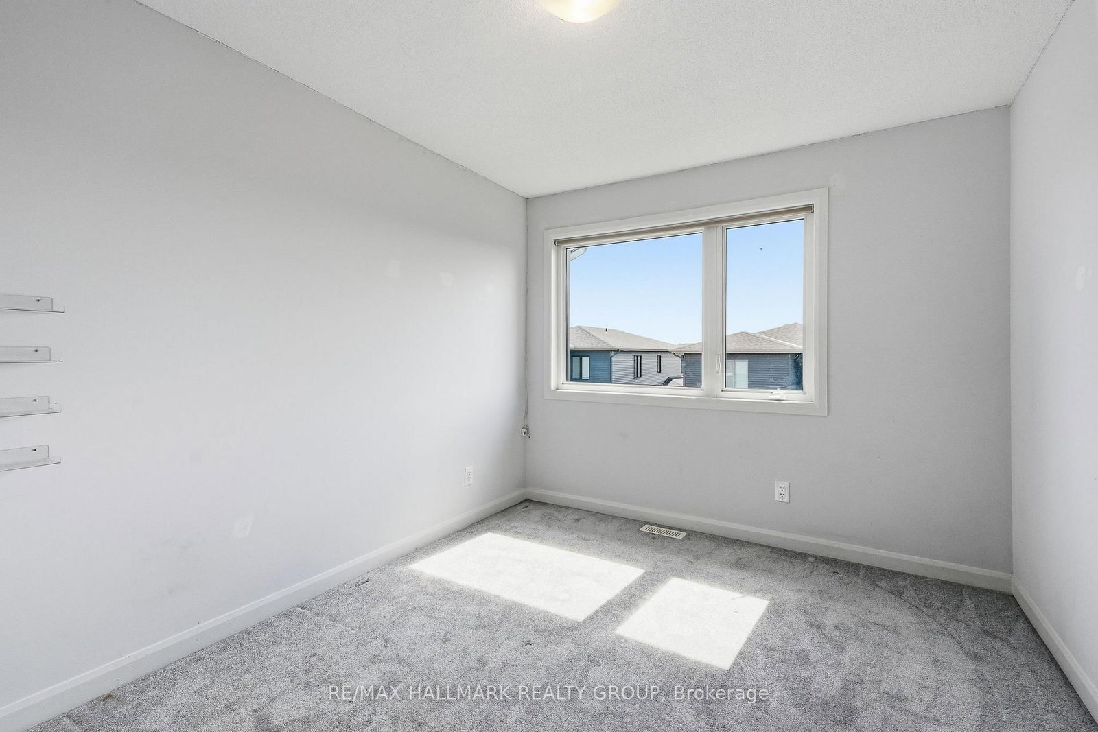 140 TURQUOISE Street • Clarence-Rockland, ON photo 21