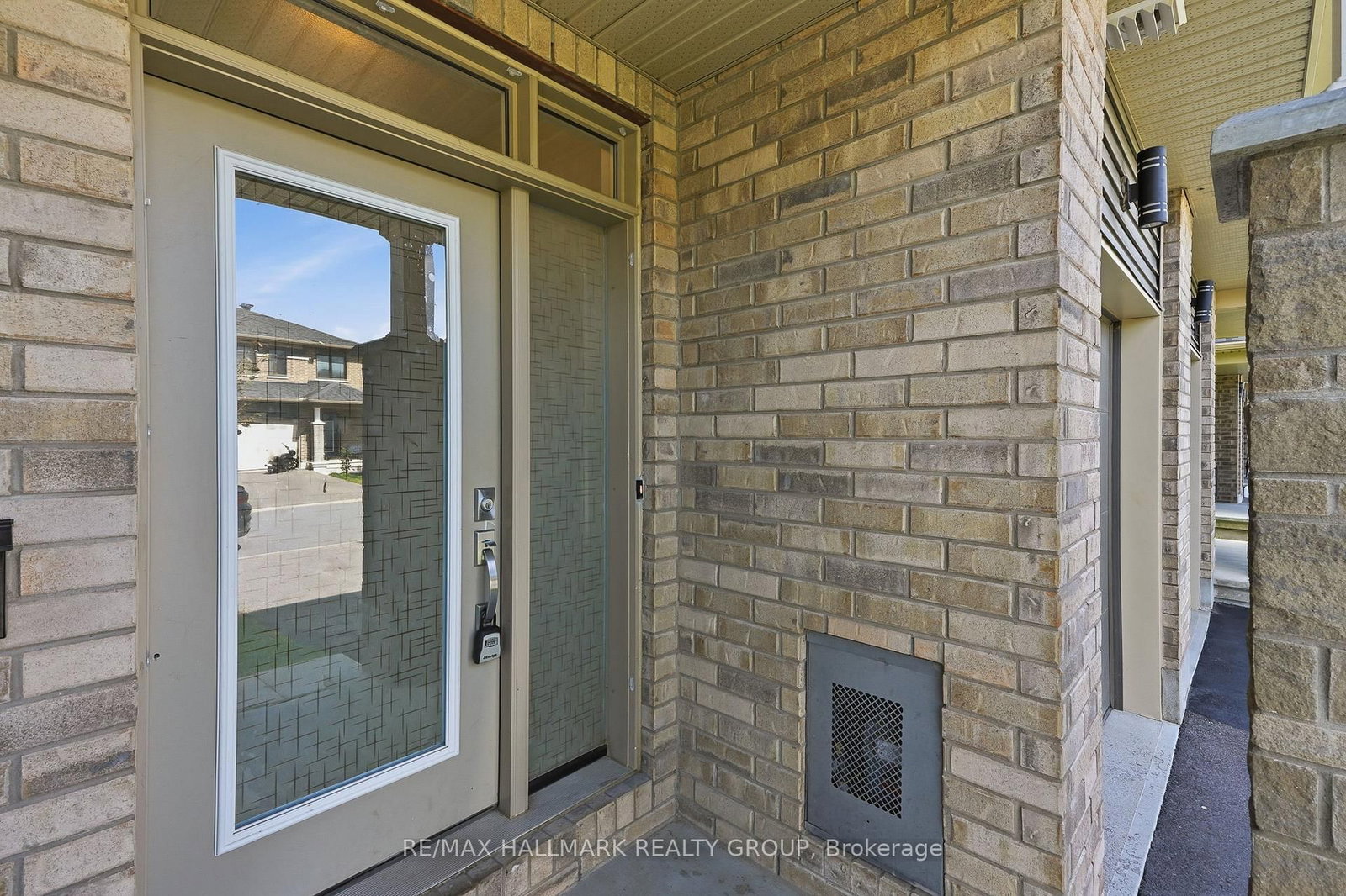 140 TURQUOISE Street • Clarence-Rockland, ON photo 4