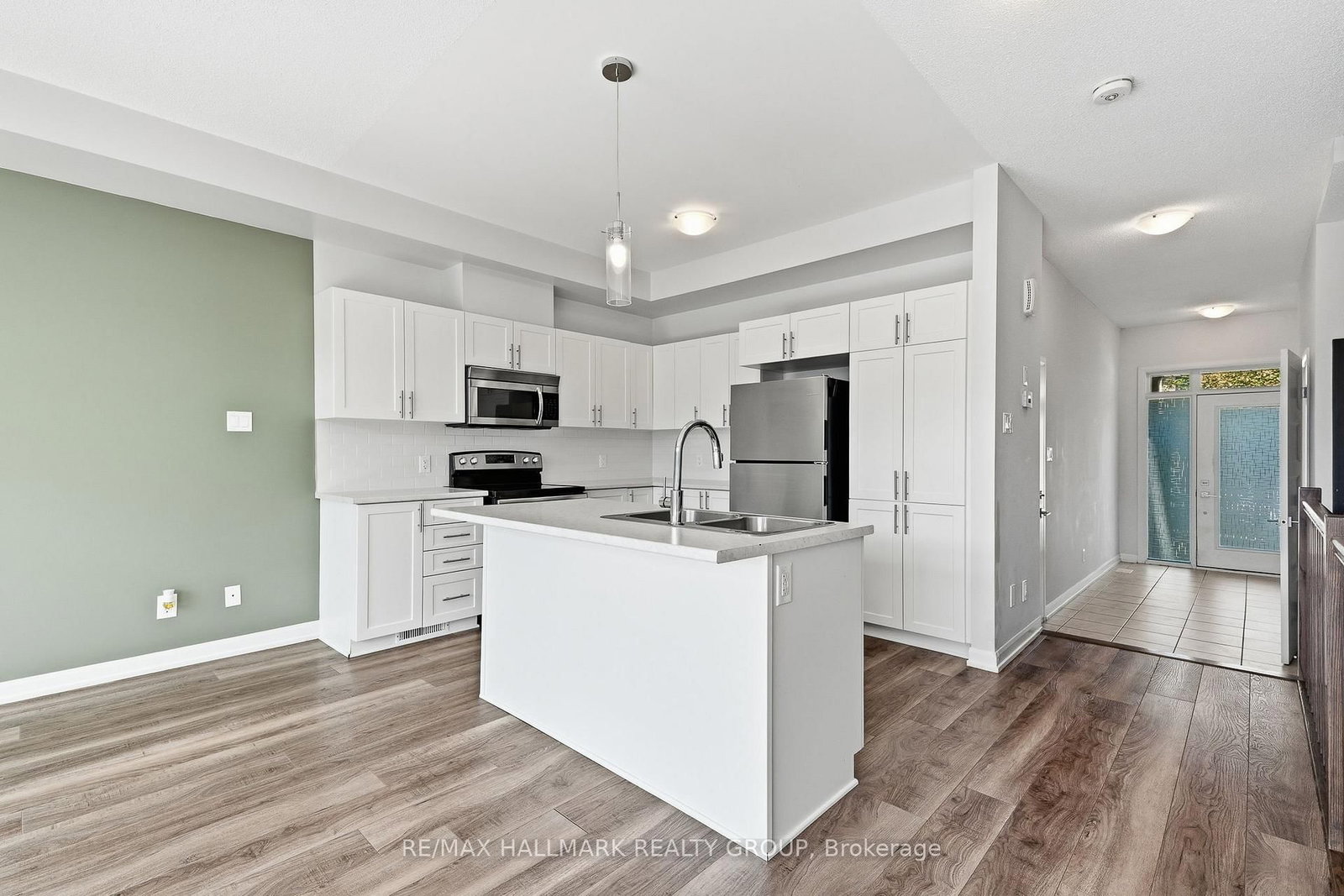 140 TURQUOISE Street • Clarence-Rockland, ON photo 9