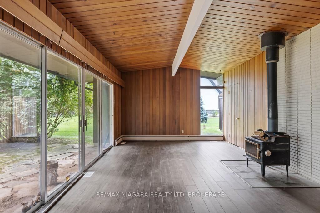 45 Port Master Drive • St. Catharines, ON photo 9