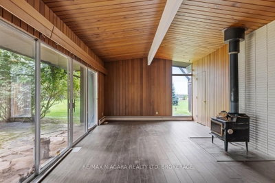 45 Port Master Drive • St. Catharines, ON photo 9