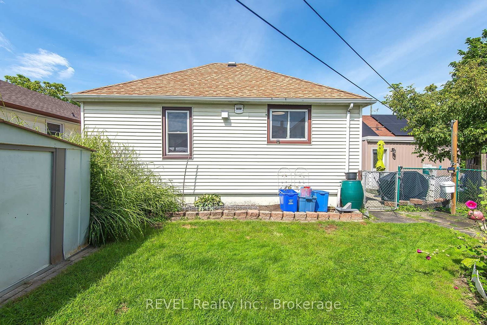 12 Garnet Street • St. Catharines, ON photo 29