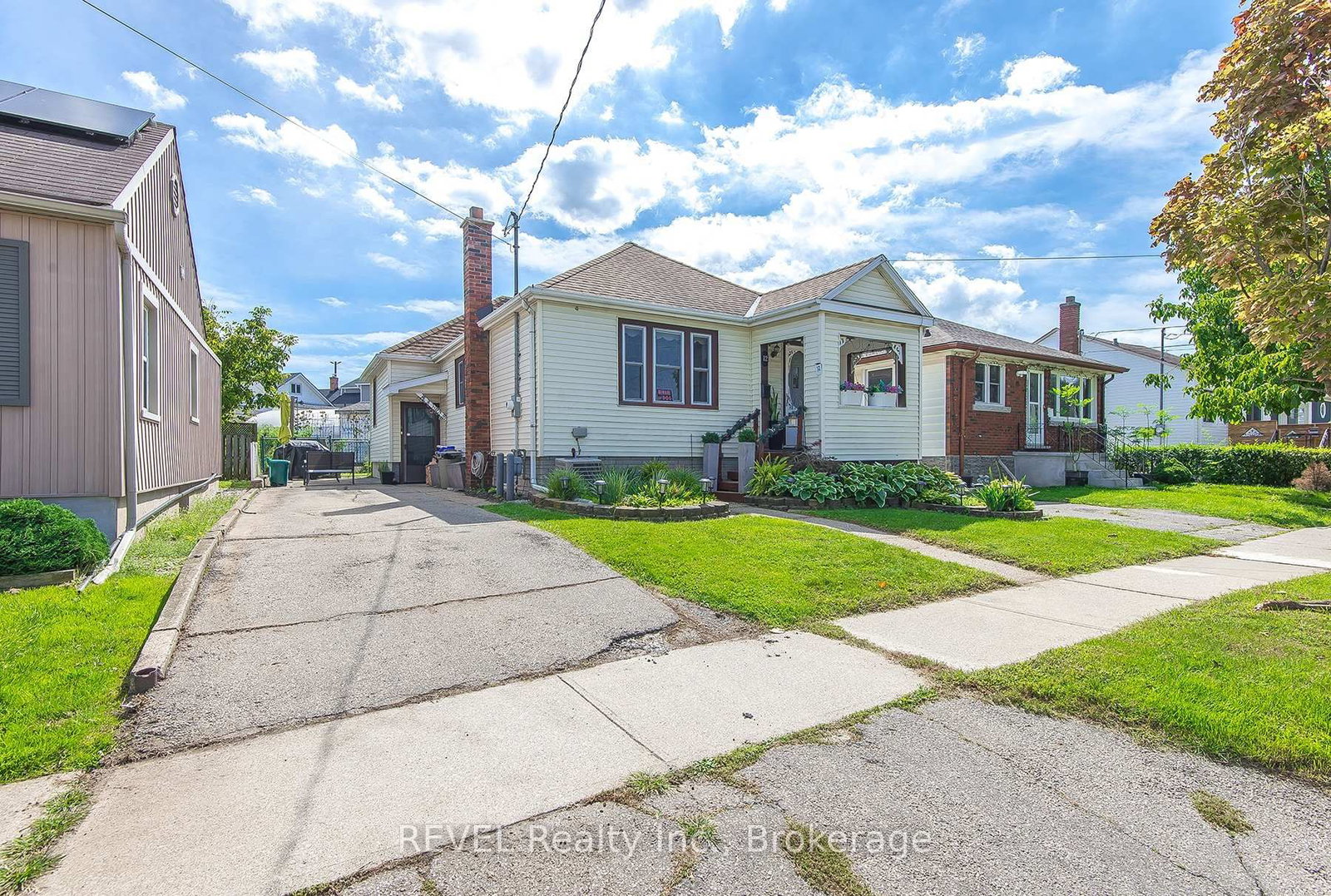 12 Garnet Street • St. Catharines, ON photo 31