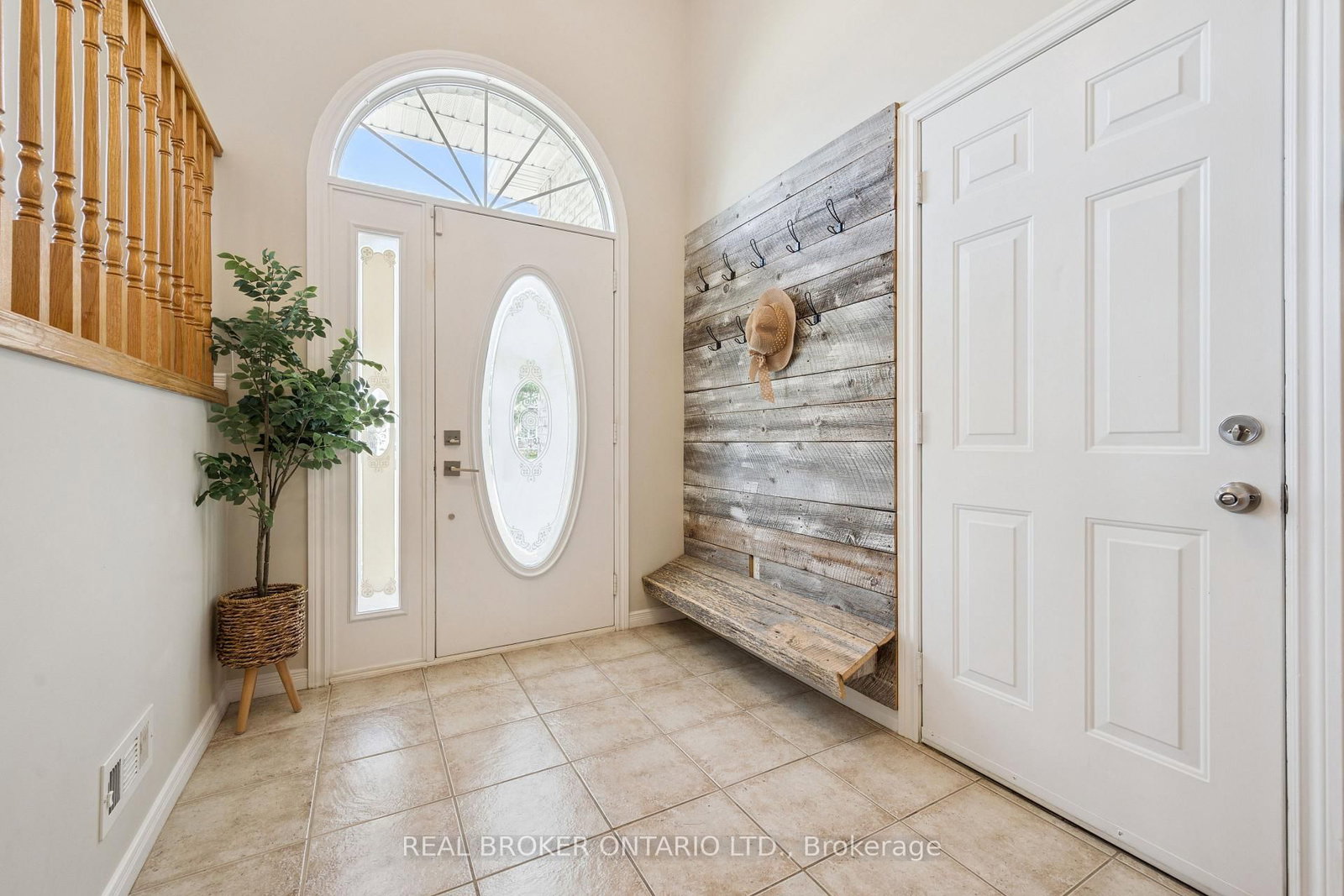 99 Langlaw Drive • Cambridge, ON photo 4