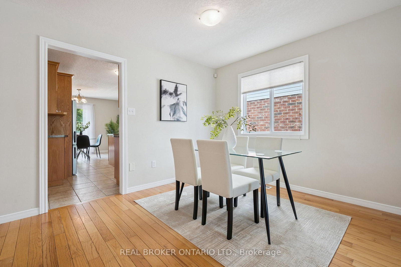 99 Langlaw Drive • Cambridge, ON photo 9