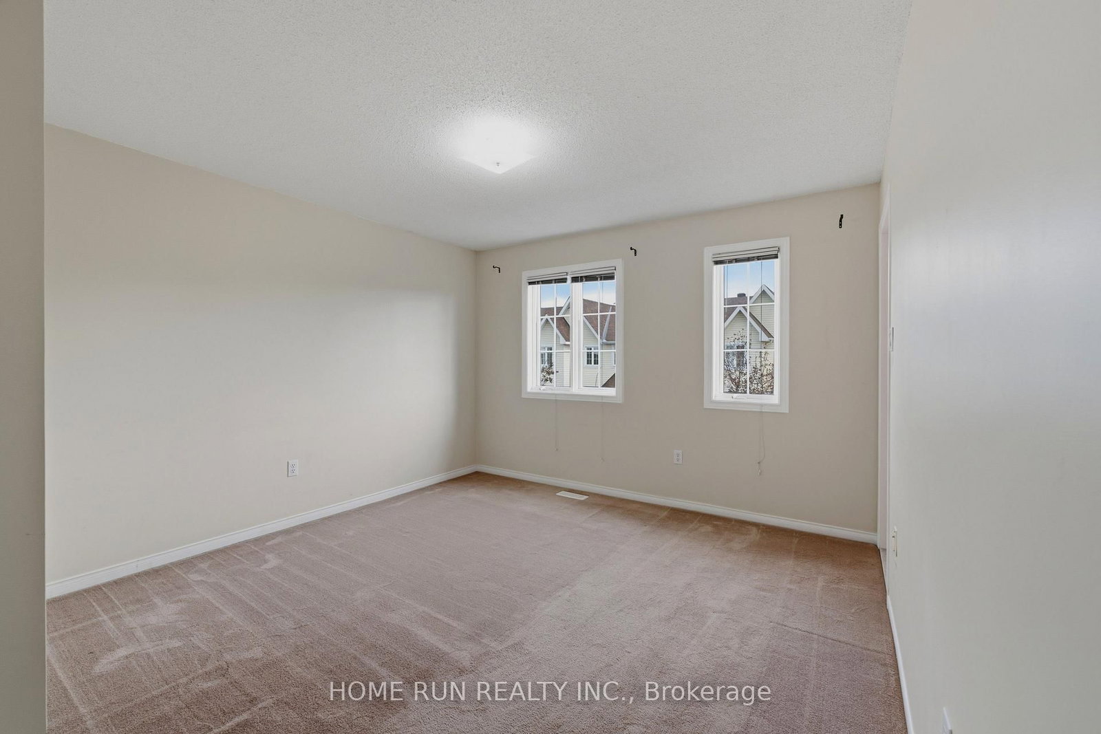 2632 Palings Private • Ottawa, ON photo 35