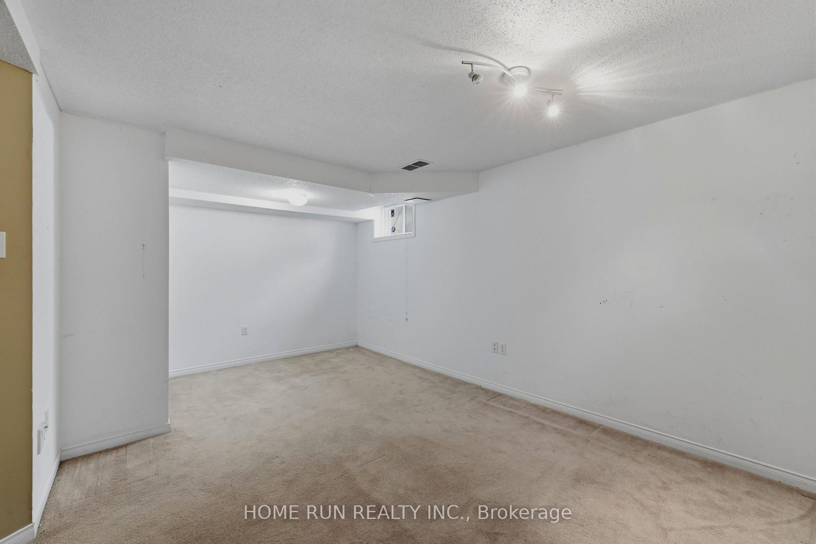 2632 Palings Private • Ottawa, ON photo 43