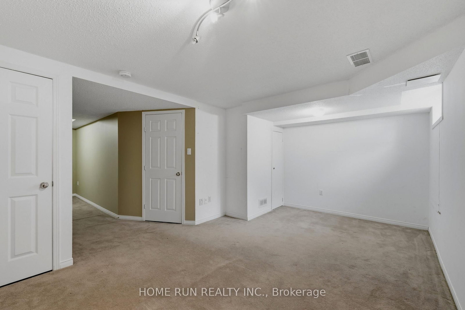 2632 Palings Private • Ottawa, ON photo 44
