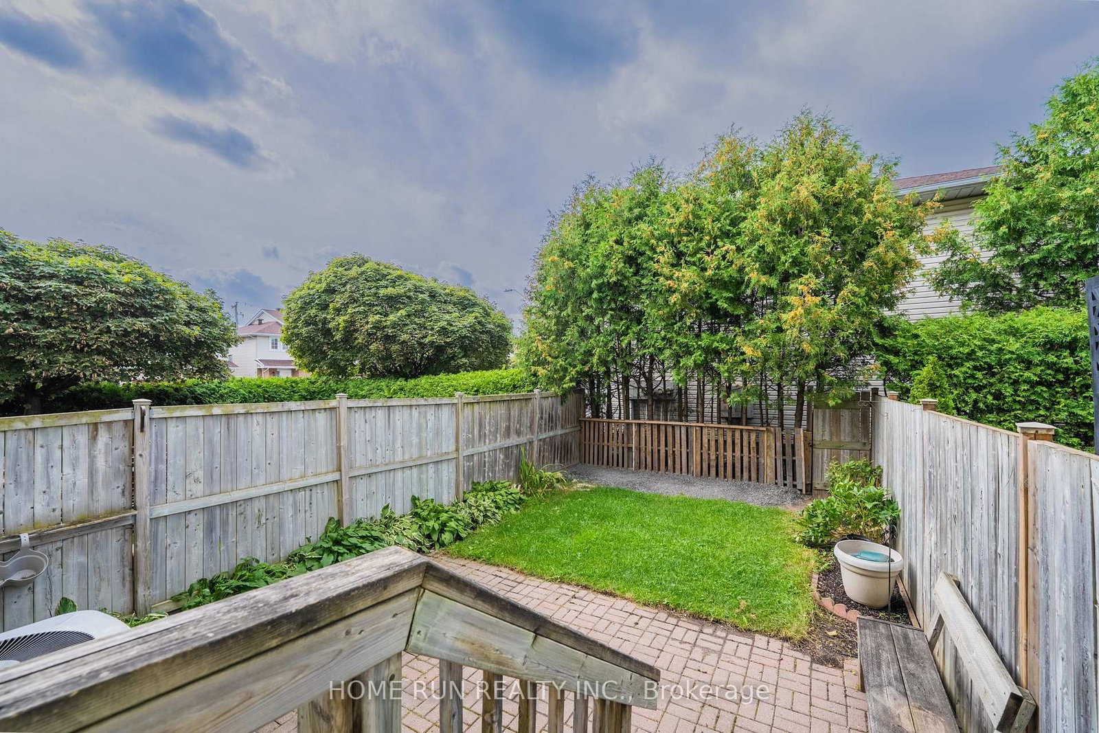 2632 Palings Private • Ottawa, ON photo 45