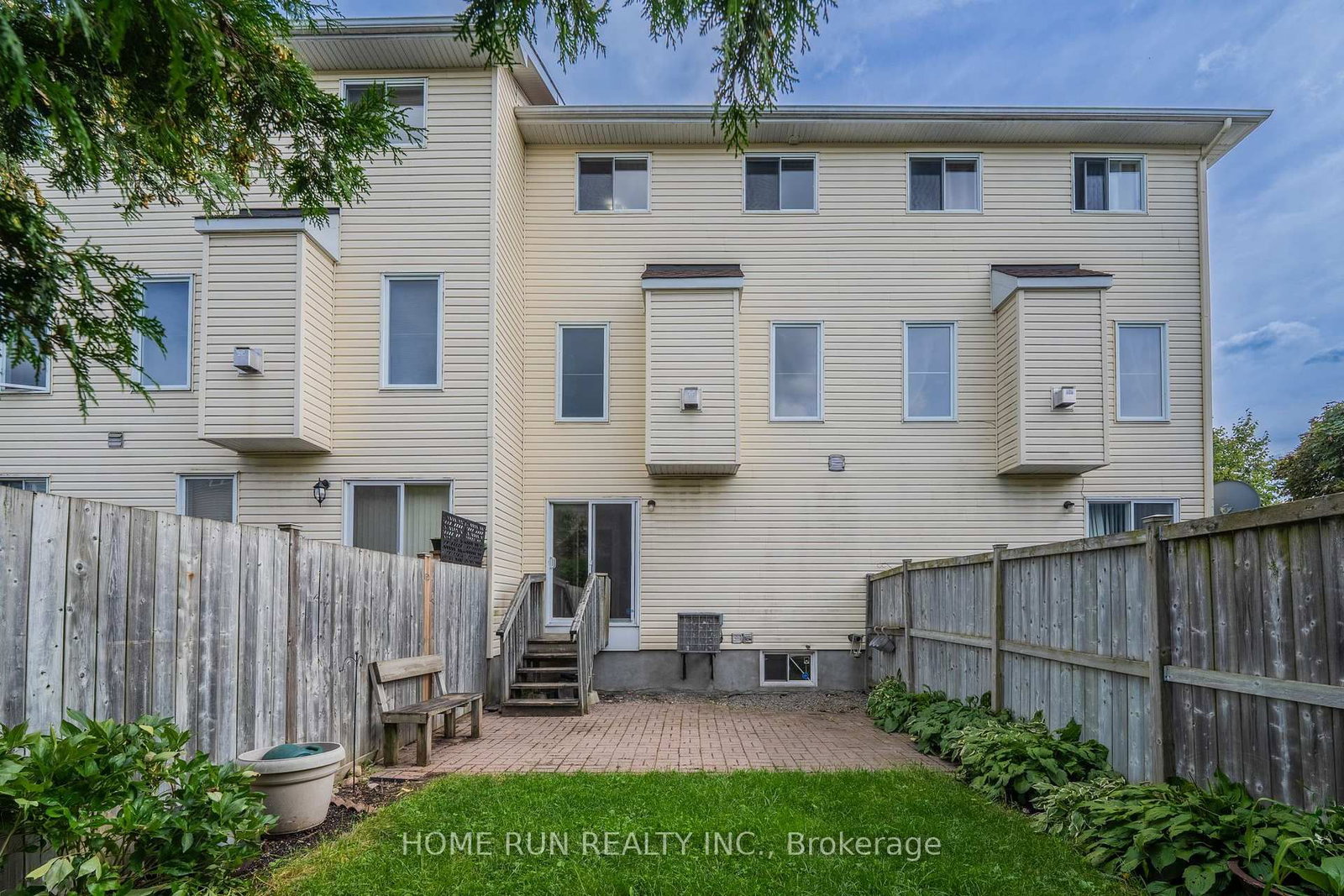 2632 Palings Private • Ottawa, ON photo 46