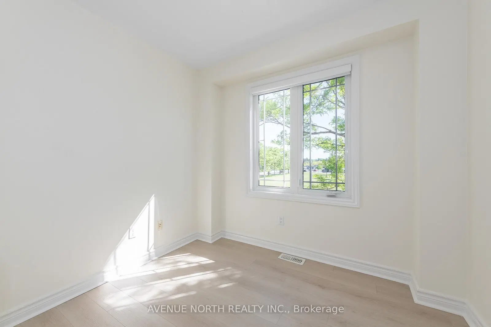 122B Centrepointe Drive, Ottawa, ON — photo 24