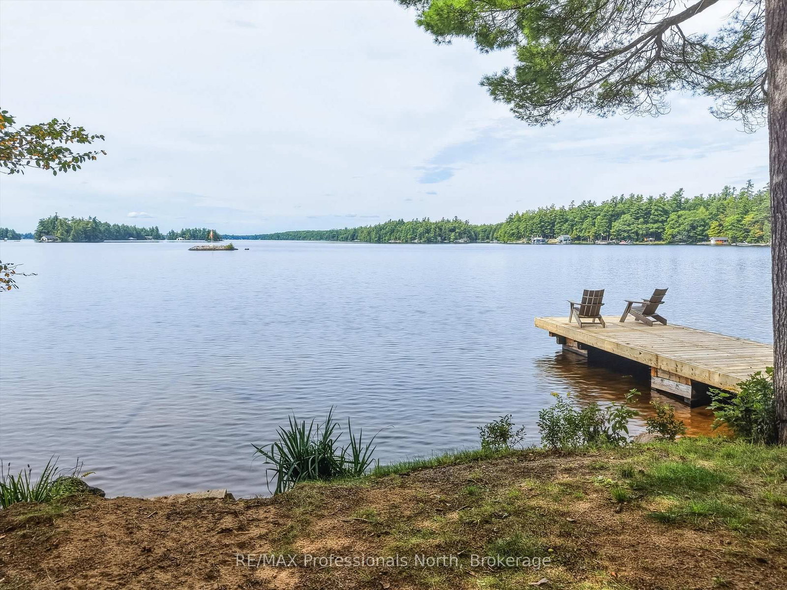 1025 Section House Road • Muskoka Lakes, ON photo 2
