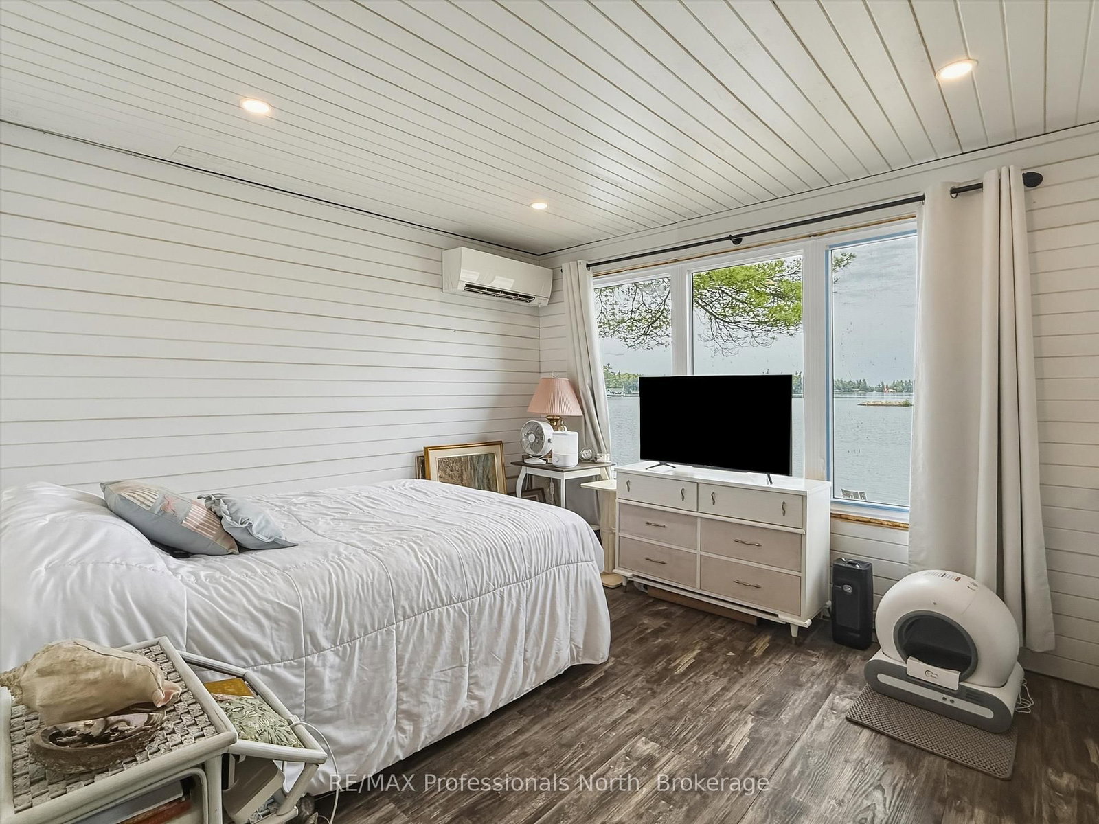 1025 Section House Road • Muskoka Lakes, ON photo 22