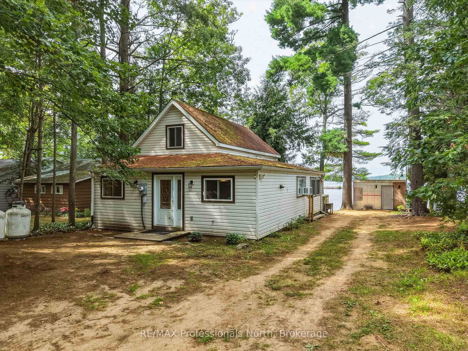 1025 Section House Road • Muskoka Lakes, ON photo 38