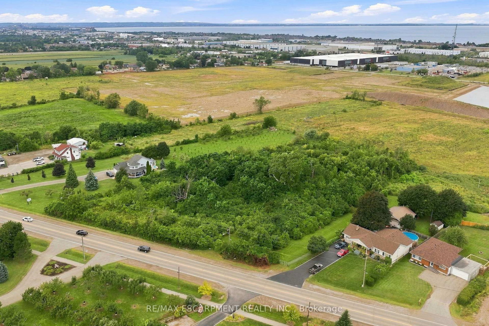 1109 HIGHWAY 8 • Hamilton, ON photo 14