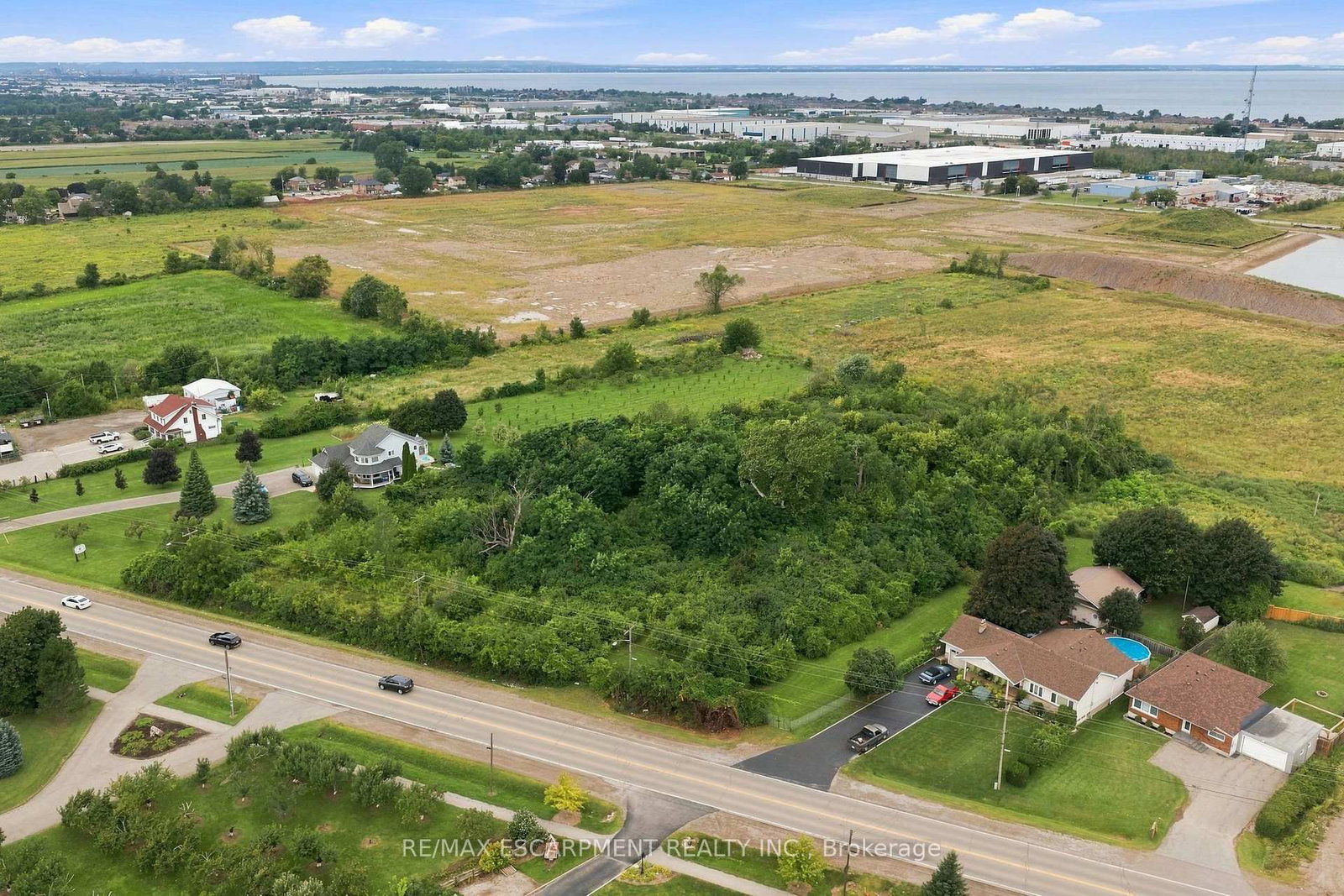 1109 HIGHWAY 8 • Hamilton, ON photo 9