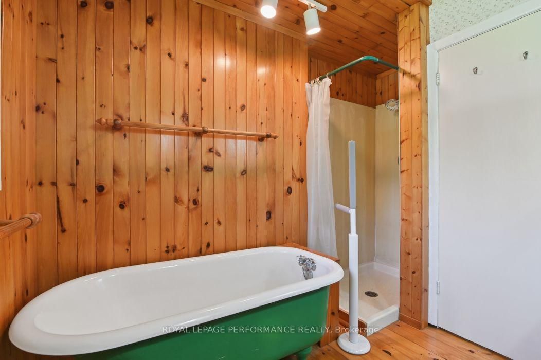 18 Honey Gables Drive • Ottawa, ON photo 20