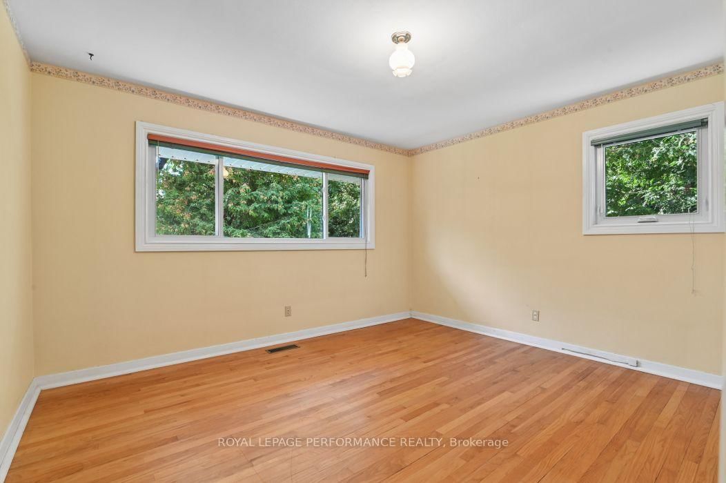 18 Honey Gables Drive • Ottawa, ON photo 22