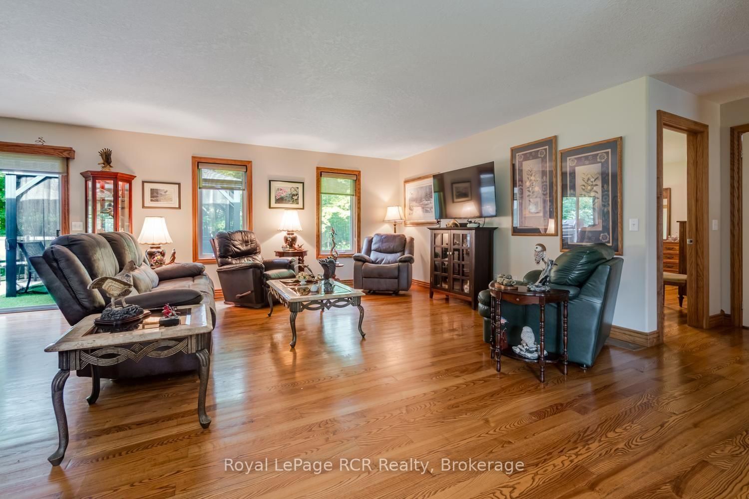 70110 Zion Church Road • Georgian Bluffs, ON photo 11