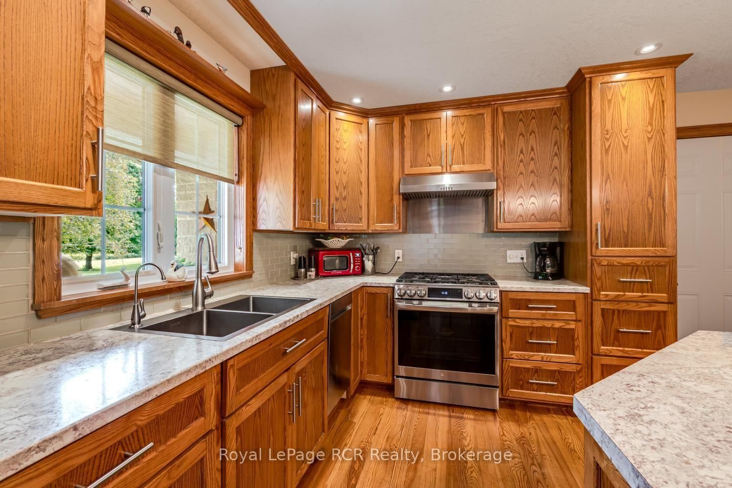 70110 Zion Church Road • Georgian Bluffs, ON photo 15