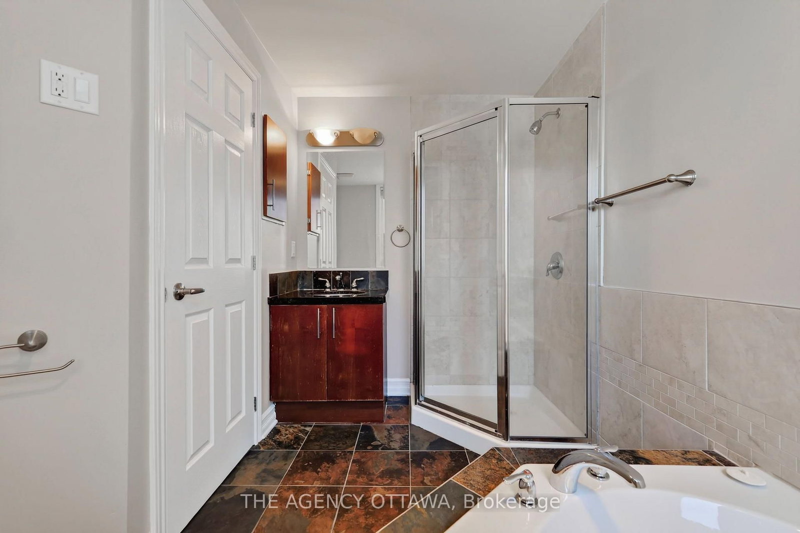 711 Churchill Avenue N • #203 • Ottawa, ON photo 28
