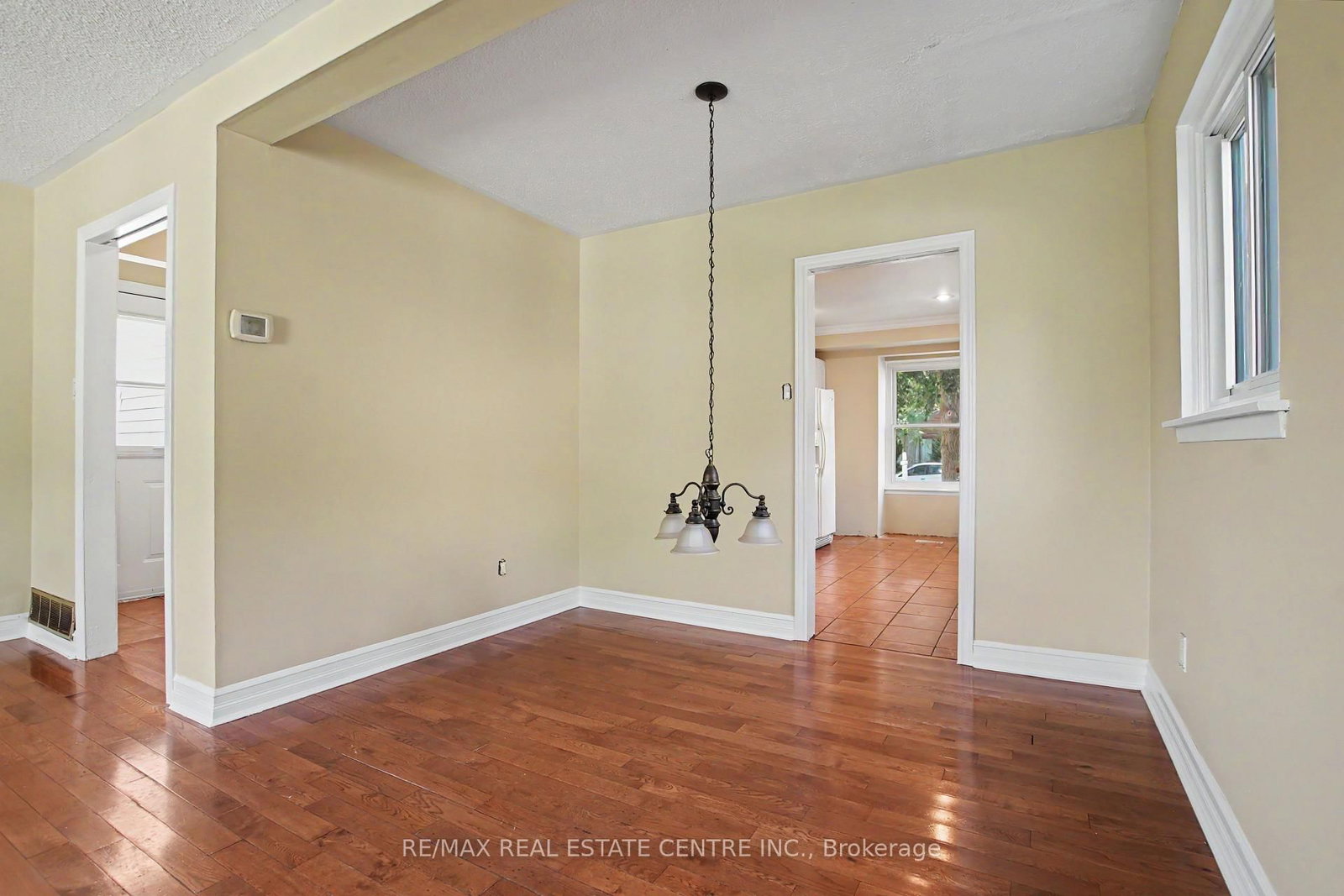 17 Hallmark Street • Brantford, ON photo 15