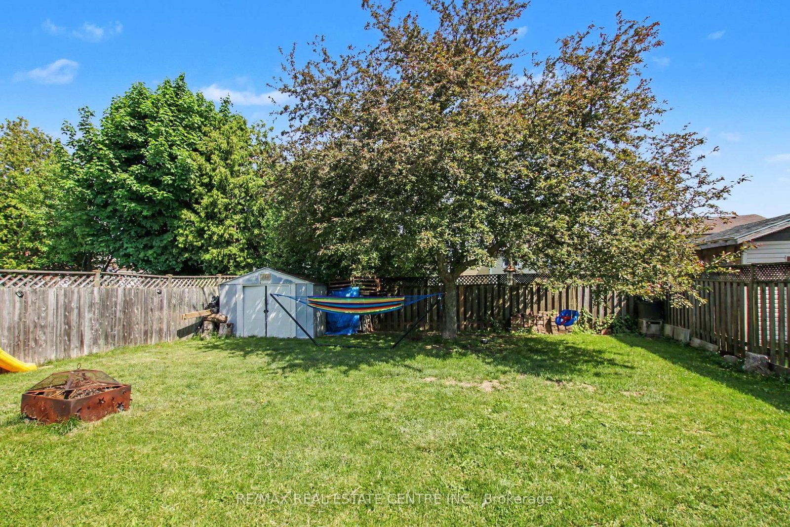 17 Hallmark Street • Brantford, ON photo 30