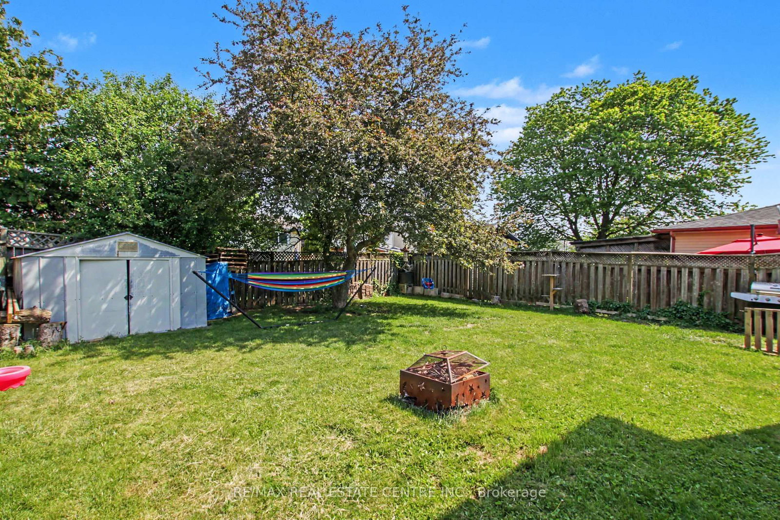 17 Hallmark Street • Brantford, ON photo 33