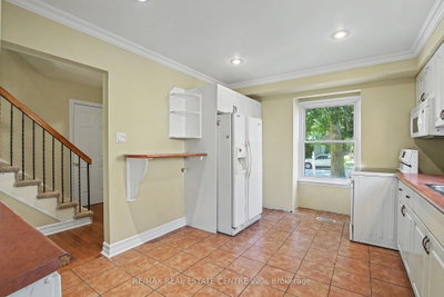 17 Hallmark Street • Brantford, ON photo 9