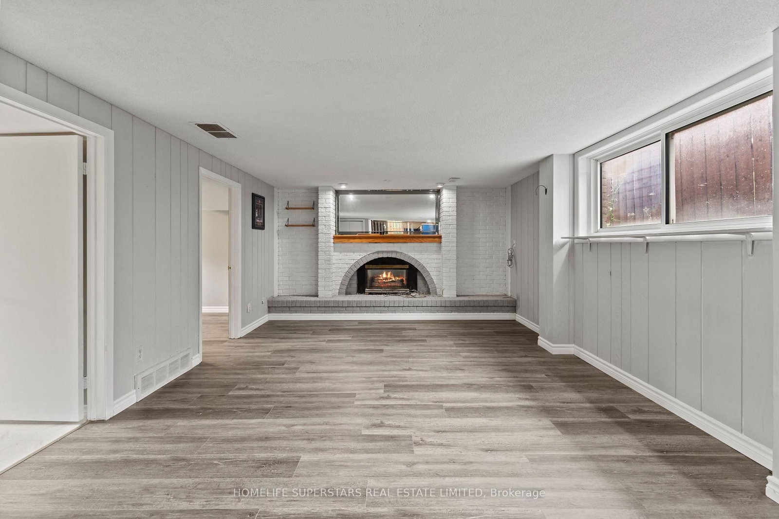 9925 Holly Crescent • Windsor, ON photo 28