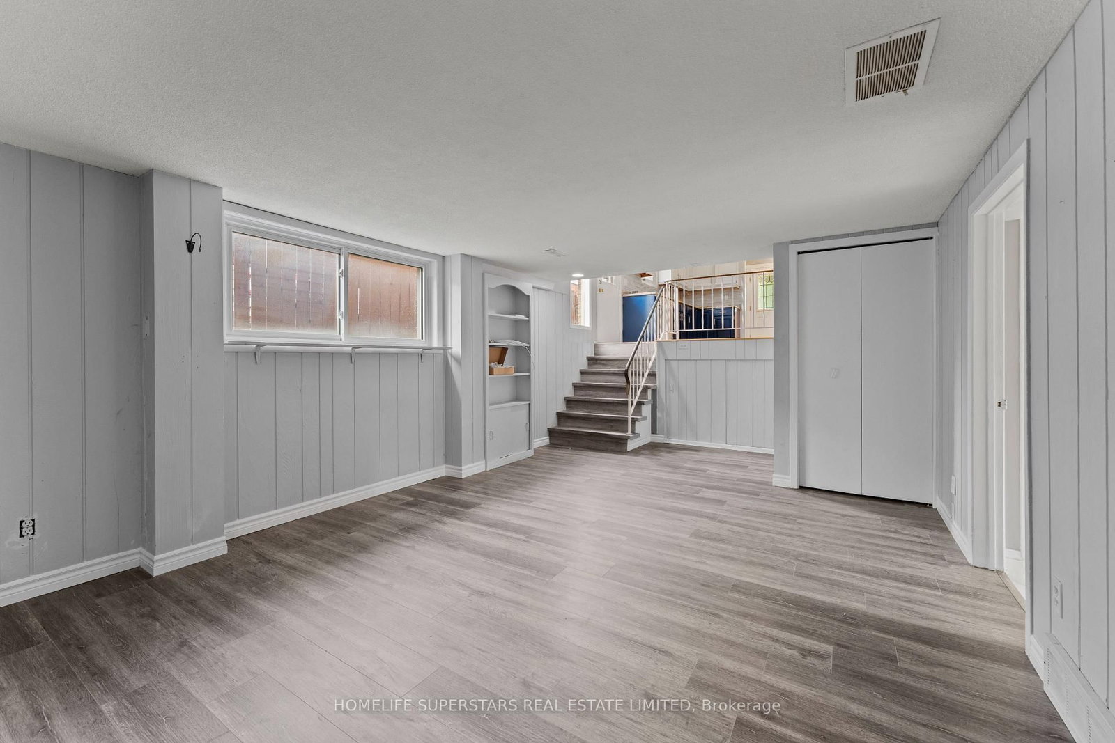 9925 Holly Crescent • Windsor, ON photo 29