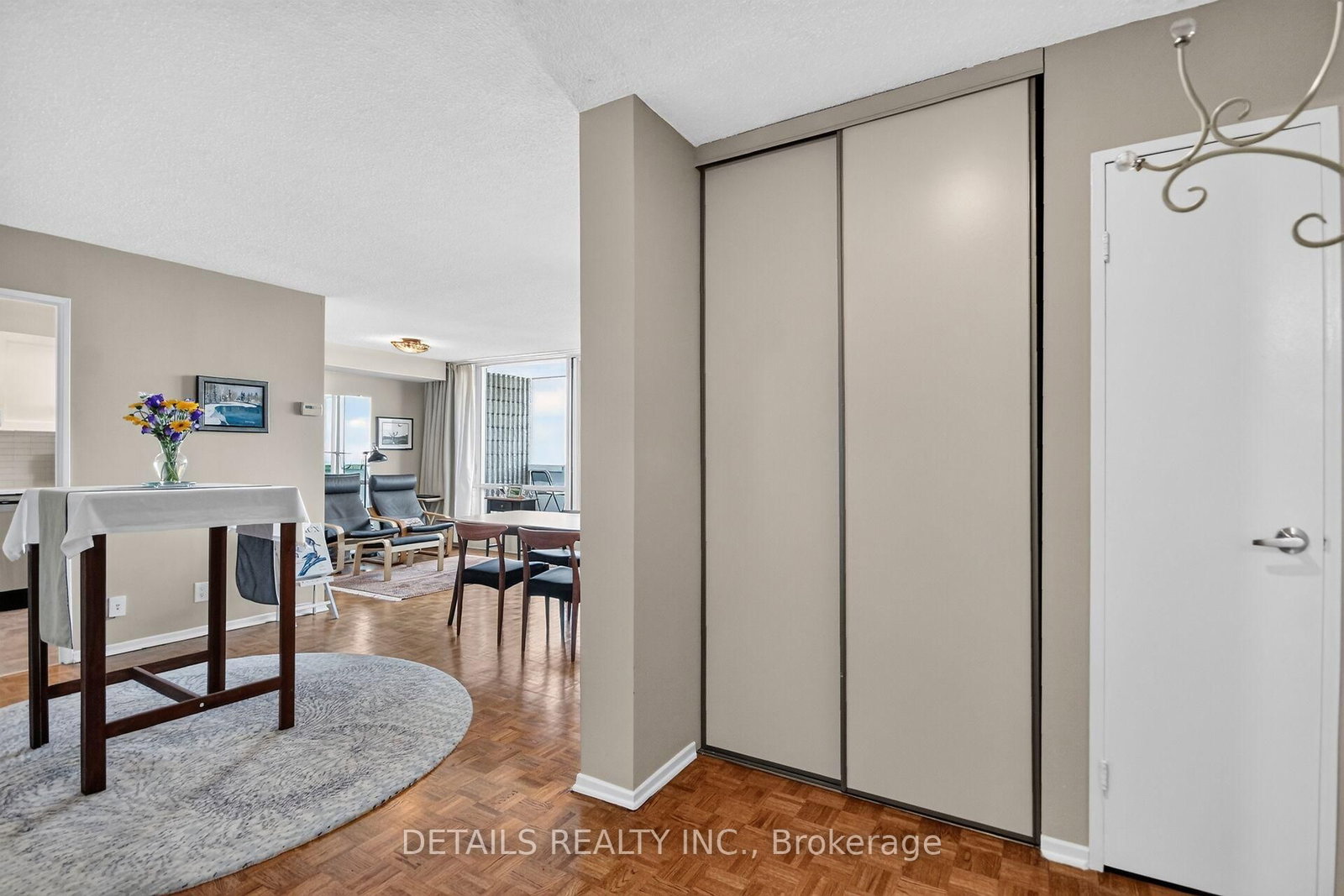 2625 Regina Street • #1602 • Ottawa, ON photo 5